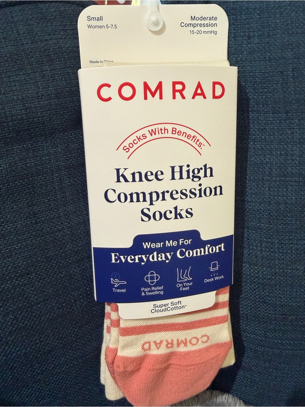COMRAD Knee High Compression Socks - Pink & White